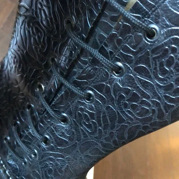 Alegria black emboss rose tall boots. Black. inner lace up. New in box! - Picture 4 of 10